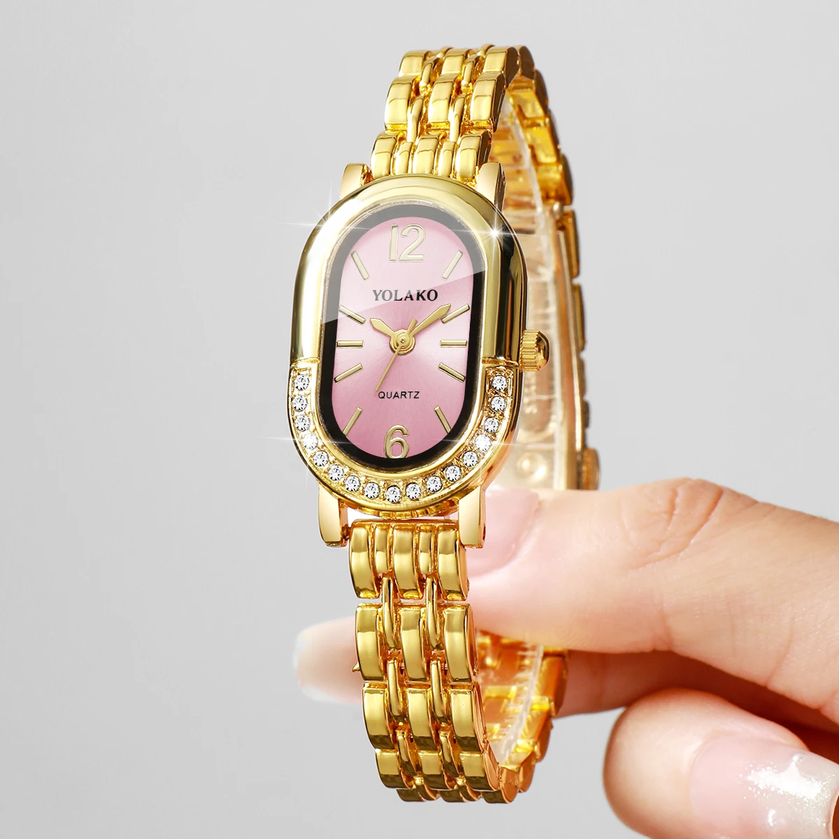 Orologio da donna di lusso con - Luxury Watch Holder recensione e prezzo