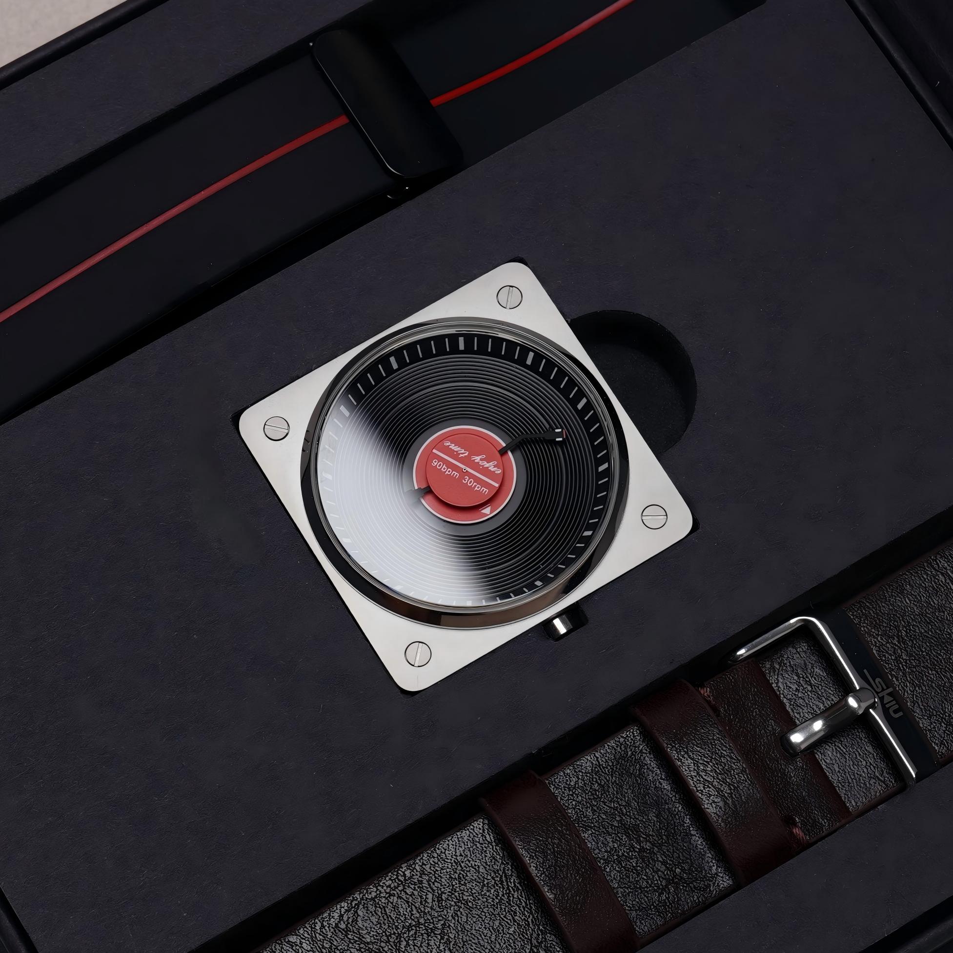 Orologio da Polso da Uomo al Q - Luxury Watch Cartier recensione e prezzo