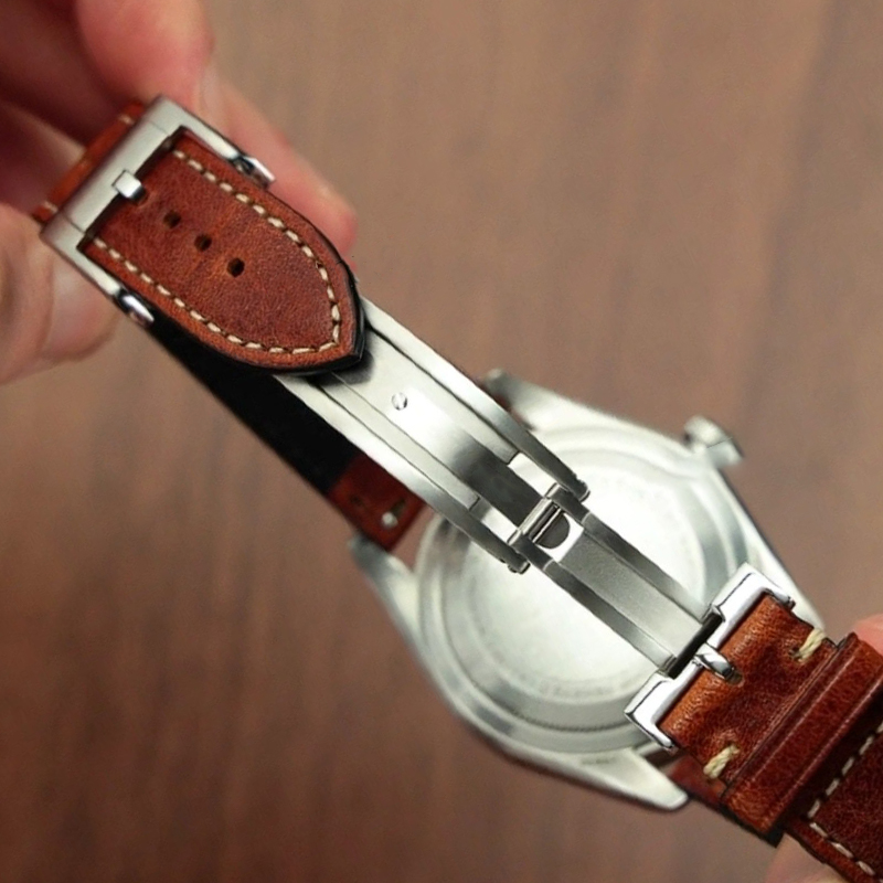 NUOVO Chiusura Deployante di L - Luxury Watch Cartier recensione e prezzo